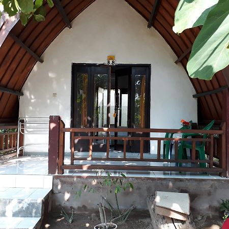Matahari Bungalow 3 غيلي آير المظهر الخارجي الصورة