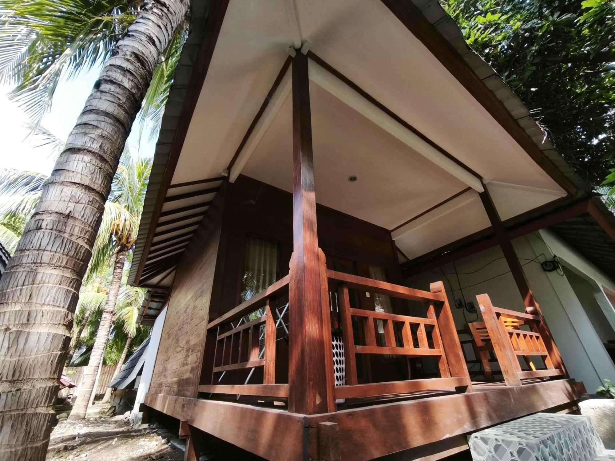 Matahari Bungalow 3 غيلي آير المظهر الخارجي الصورة