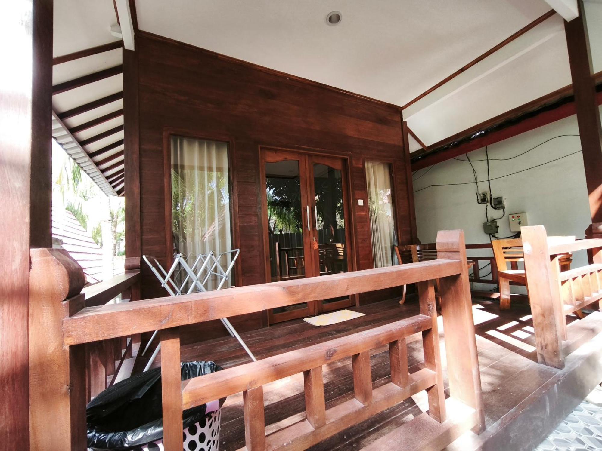Matahari Bungalow 3 غيلي آير المظهر الخارجي الصورة